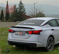 نيسان ألتيما